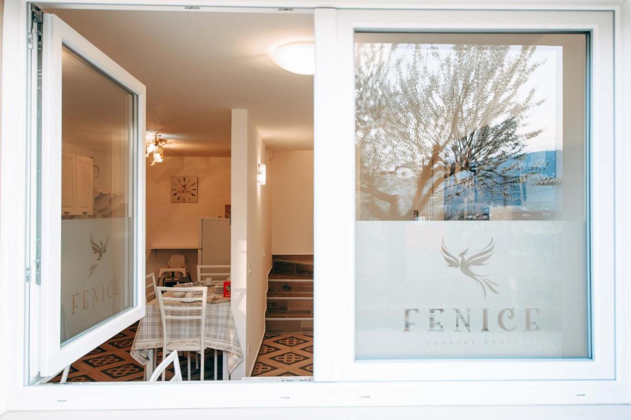 Affitta Camere La Fenice Di Folli Lorella 푸에냐고 외부 사진