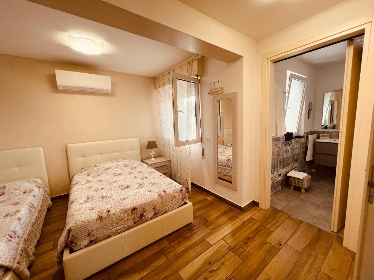 Affitta Camere La Fenice Di Folli Lorella 푸에냐고 외부 사진